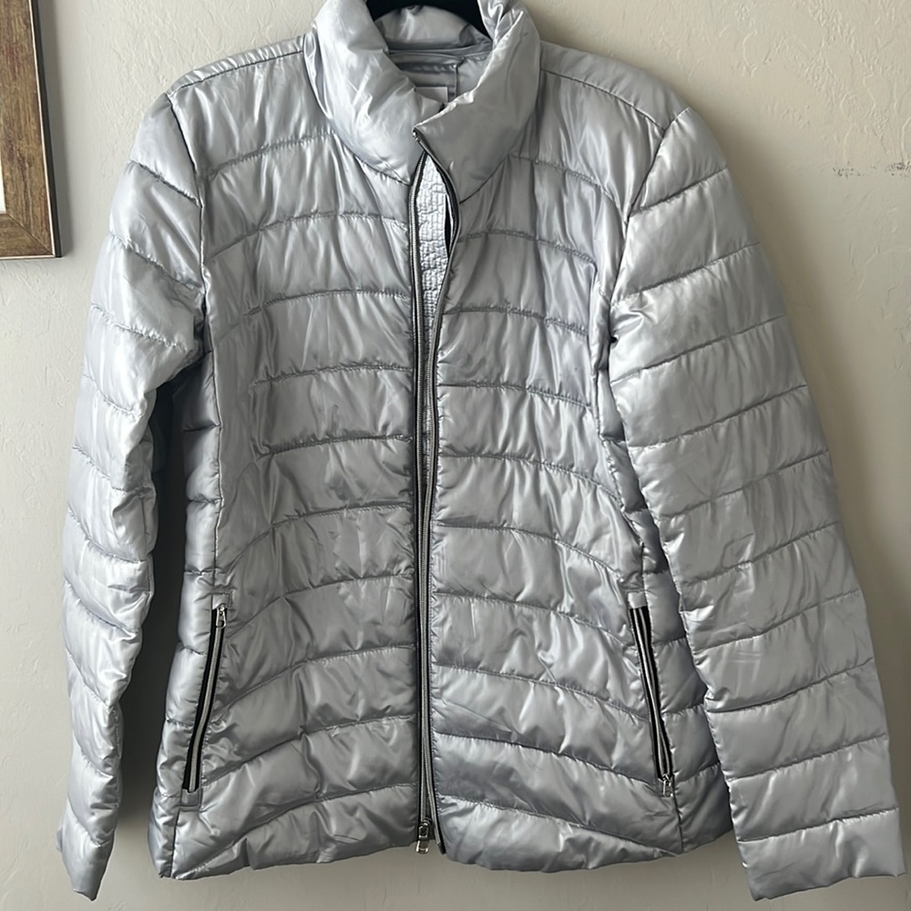 Gap silver puff jacket